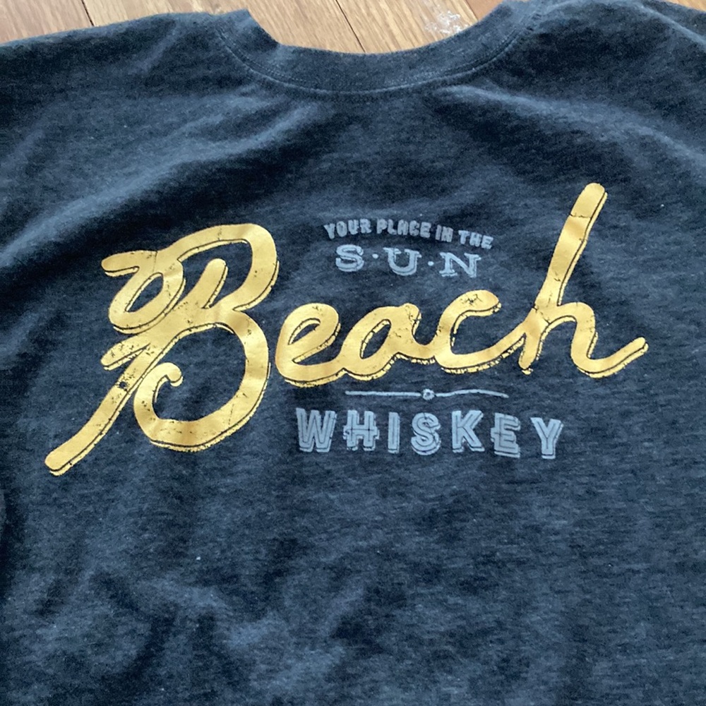 Sun beach whiskey tee shirt size m - Picture 2 of 2